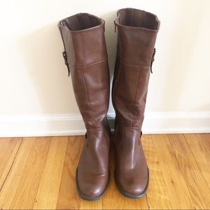 Bass Josie Tall Brown Boots Size 9M